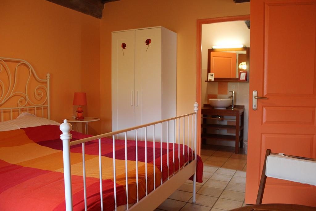 Ferme De La Corbette Bed and Breakfast Cluny Kamer foto